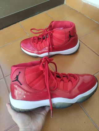 Air Jordan Retro 11 Win Like 96 Red