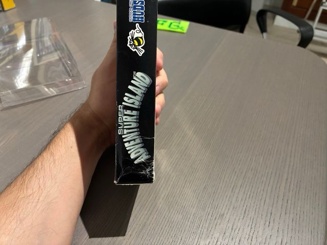 Adventure Island Super Nintendo SNES 