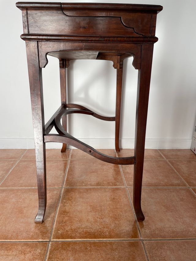 Escritorio Metamórfico Antiguo de Campaña