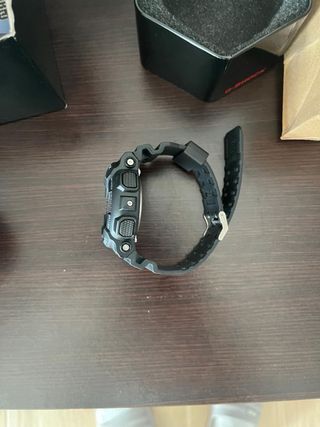 Reloj Casio G-Shock GA-2100-1A1 Negro/Rojo