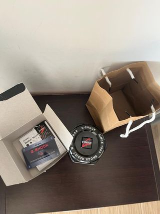 Reloj Casio G-Shock GA-2100-1A1 Negro/Rojo