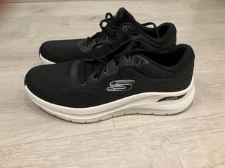 Zapatillas Skechers 45 SIN ESTRENAR