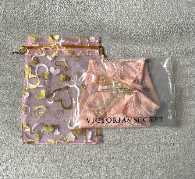 Tanga Victoria's Secret Rosa claro encaje cadenas