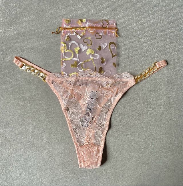 Tanga Victoria's Secret Rosa claro encaje cadenas