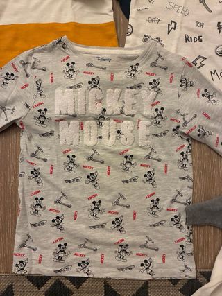 Pack 4 camisetas manga larga niño 5-6 años