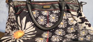 Bolso Desigual Negro y Rojo