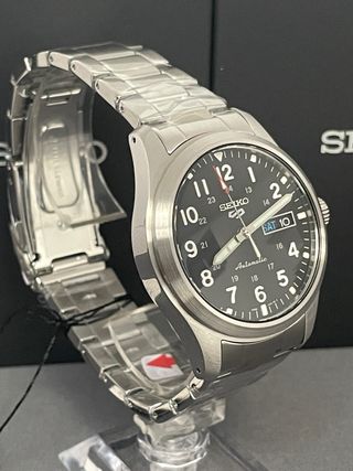 Reloj SEIKO 5 Sport Field Series Black SRPG27K1