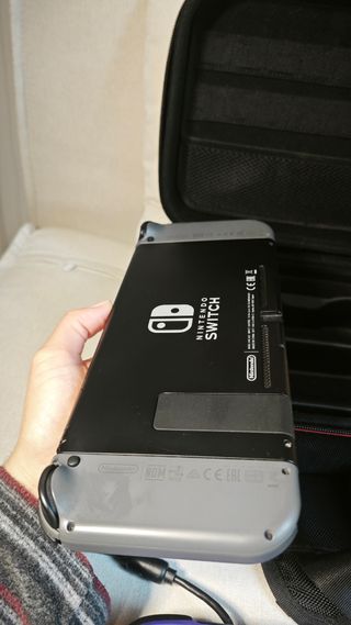 Nintendo Switch + Juego + Mando Pro + Accesorios