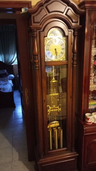 Reloj de pie antiguo Áncora