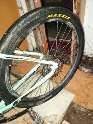 Bicicleta de montaña stunt verde megamo
