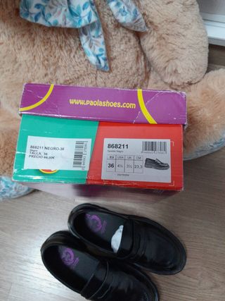 Zapatos colegiales niña Paola negros