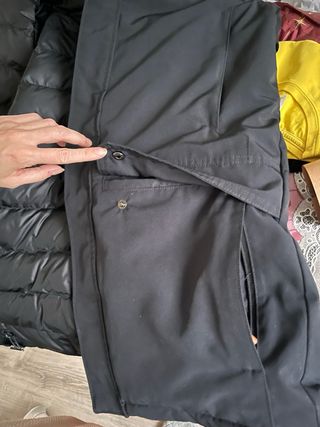 Abrigo Negro Columbia con Capucha 