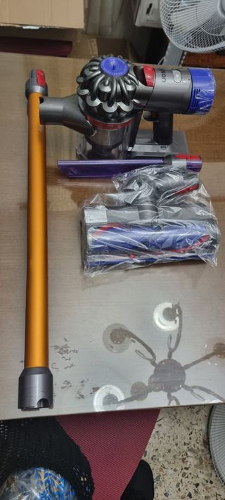 Aspirapolvere senza fili Dyson V8
