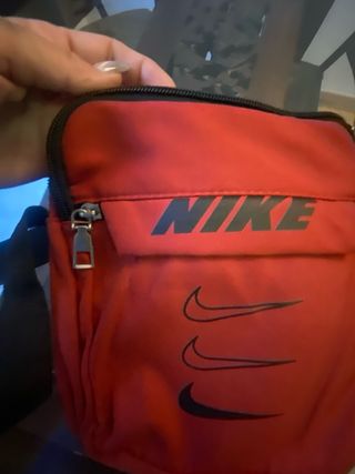 Bolso,  Bandolera, riñonera , Nike Rojo