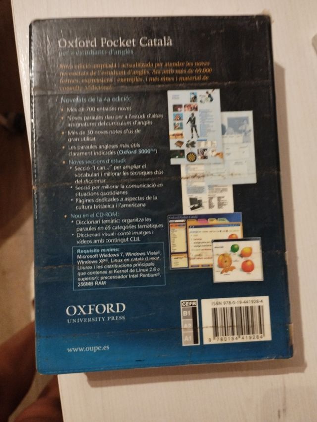 Diccionari Oxford Pocket Català per a estudiant...