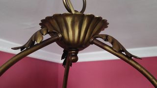 Lámparas de salón dorada y beige 