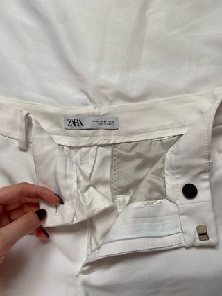 Pantalones de pinzas / chinos  blancos rectos 