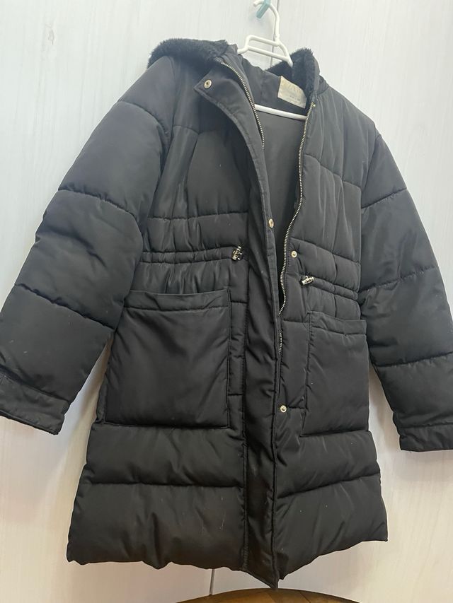 Abrigo Zara Kids Negro con Capucha