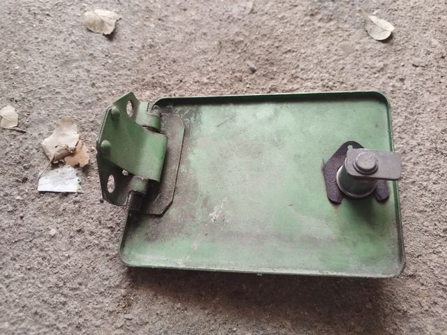 Tapa combustible Seat 124/1430 con llave