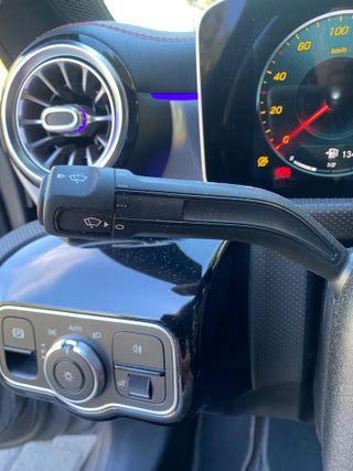 IMPECABLE ESTADO!! Mercedes Benz CLA 200 AMG