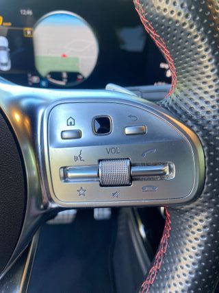 IMPECABLE ESTADO!! Mercedes Benz CLA 200 AMG