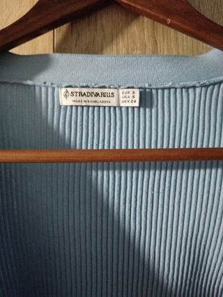 Chaqueta Stradivarius azul talla S