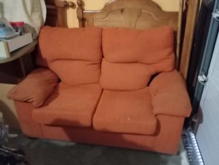 Sofá de 2 plazas en tela naranja