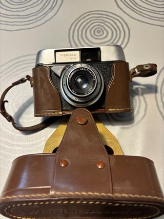 Cámara Werlisa Color Años 60 + Funda Cuero