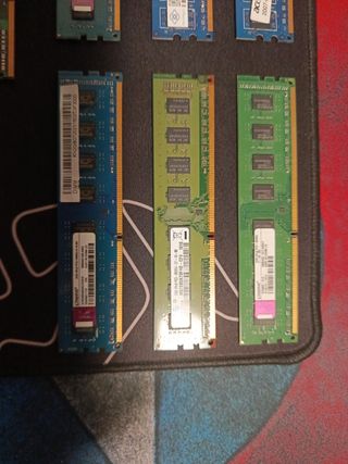 Tarjetas RAM DDR3 y DDR4