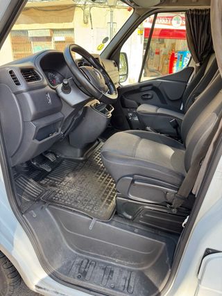 Renault Master 2022