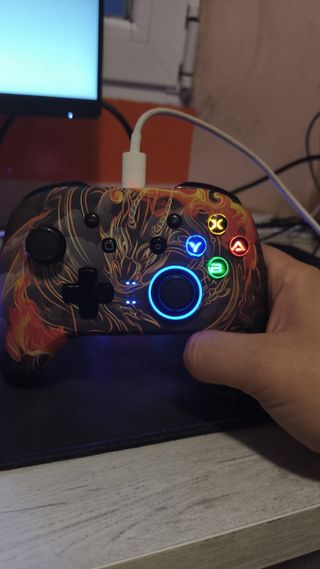 Mando PC RGB Diseño dragón ball No envío 