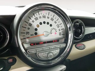 MINI Cooper Cooper D