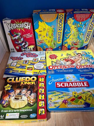 Lote 5 Juegos Educativos: Cluedo, Scrabble, Operac