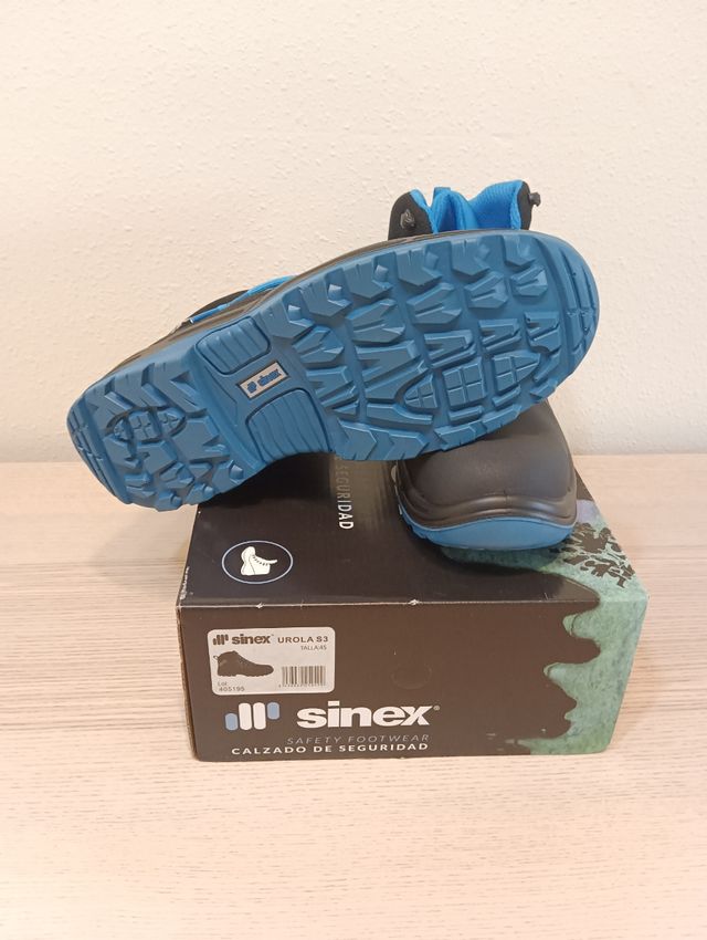 Botas de trabajo Sinex negras y azules
