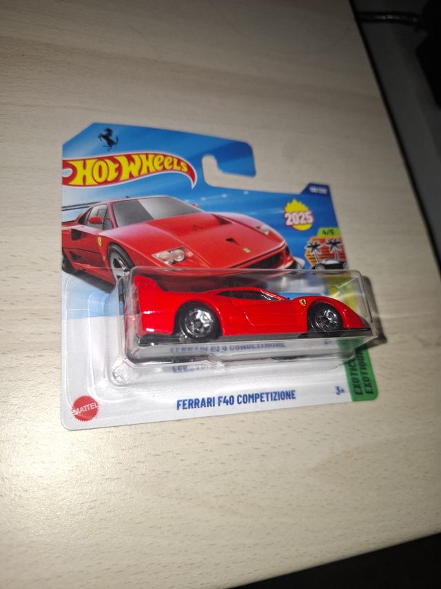 Hot Wheels Ferrari F40 Competizione