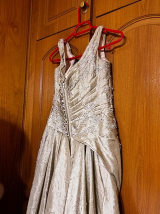 Vestido de Novia Dorado