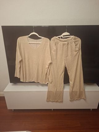 Conjunto champán manga larga y pantalón