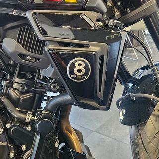 NUEVA SUZUKI GSX 8TT