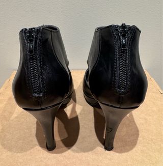 Zapatos peep-toe ‘Sisley’