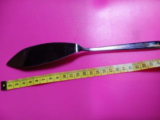 CUBERTERÍA DE SERVICIO DE MESA 