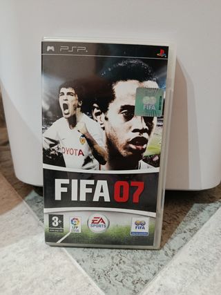 Gioco EA Sports per PSP FIFA 07