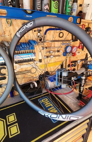 Ruote Carbonio 40 BDC König Wheels Strada