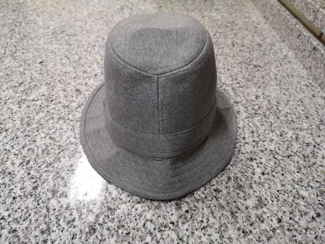 Sombrero de mujer Zara talla M