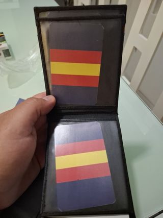 Billetera Negra con Tiras Bandera España