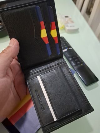 Billetera Negra con Tiras Bandera España