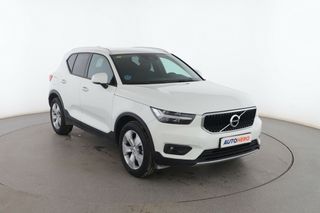 Volvo XC40 2.0 D3 Momentum 2WD