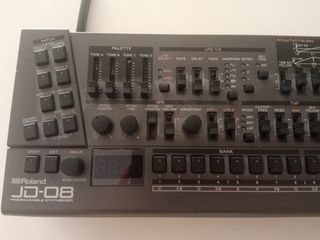 Roland JD-08 Sintetizador Boutique