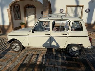 Renault 4L