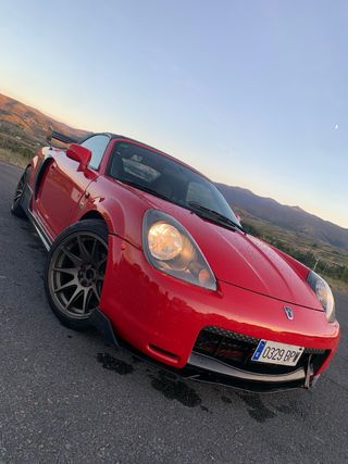 Toyota MR2 2002