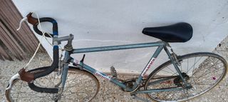 Bicicleta de carreras SUPERATOR